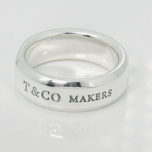 Size Tiffany Makers Slice Ring Medium Band in Sterling